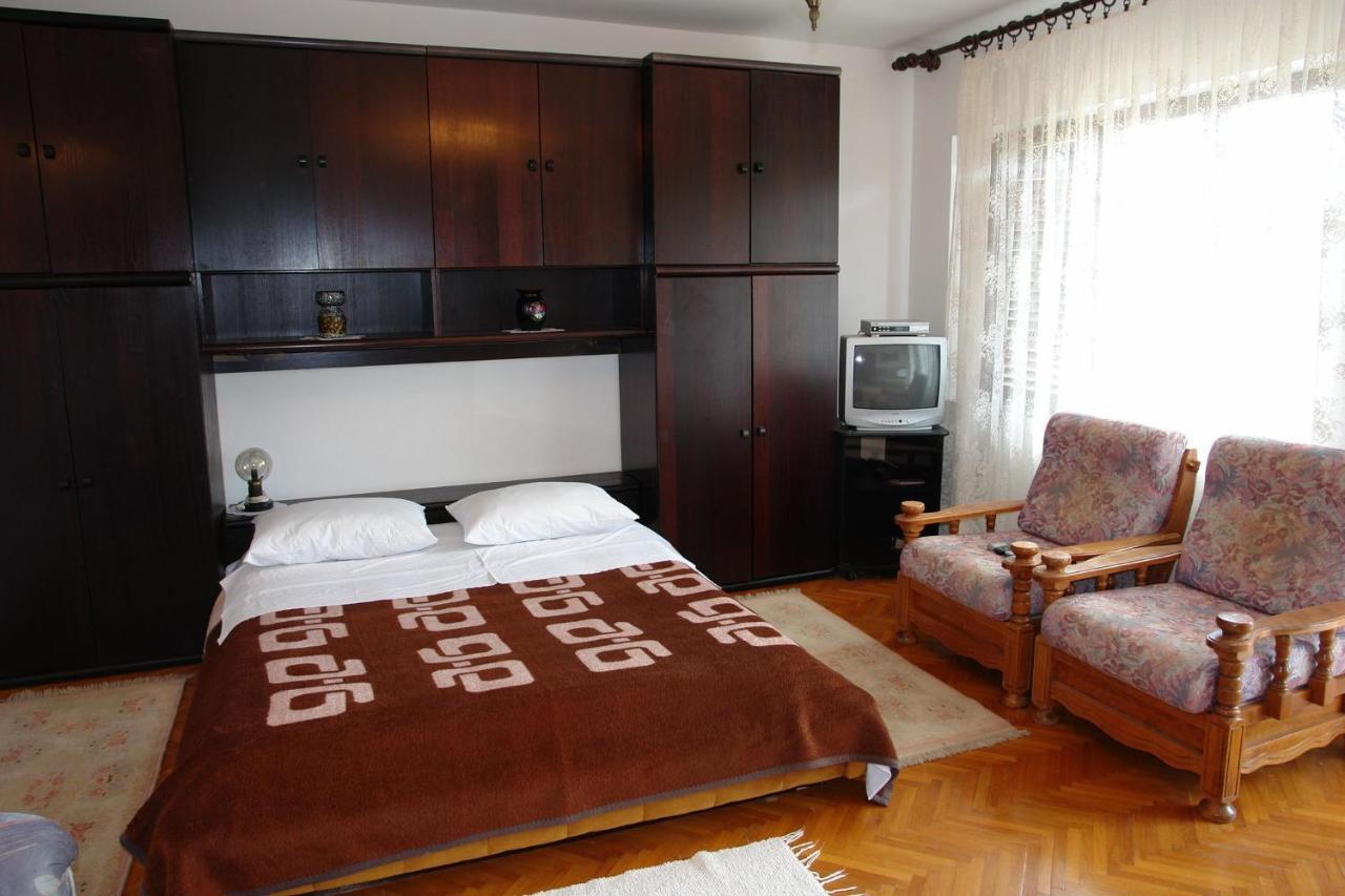 Apartments Nikolina Новий Винодольський Екстер'єр фото